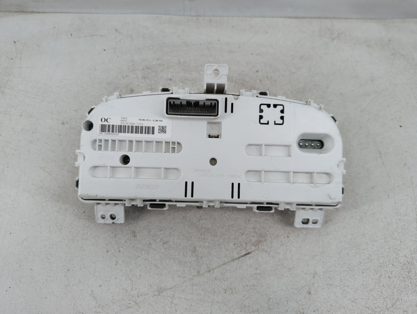 2006-2011 Honda Civic Instrument Cluster Speedometer Gauges P/N:78200-SVA-A240-M1 Fits Fits 2006 2007 2008 2009 2010 2011 OE