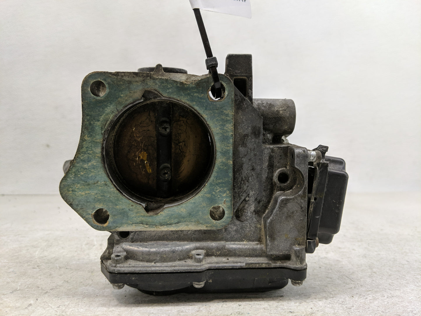 2009 Honda Cr-V Throttle Body Fits OEM Used Auto Parts - Oemusedautoparts1.com