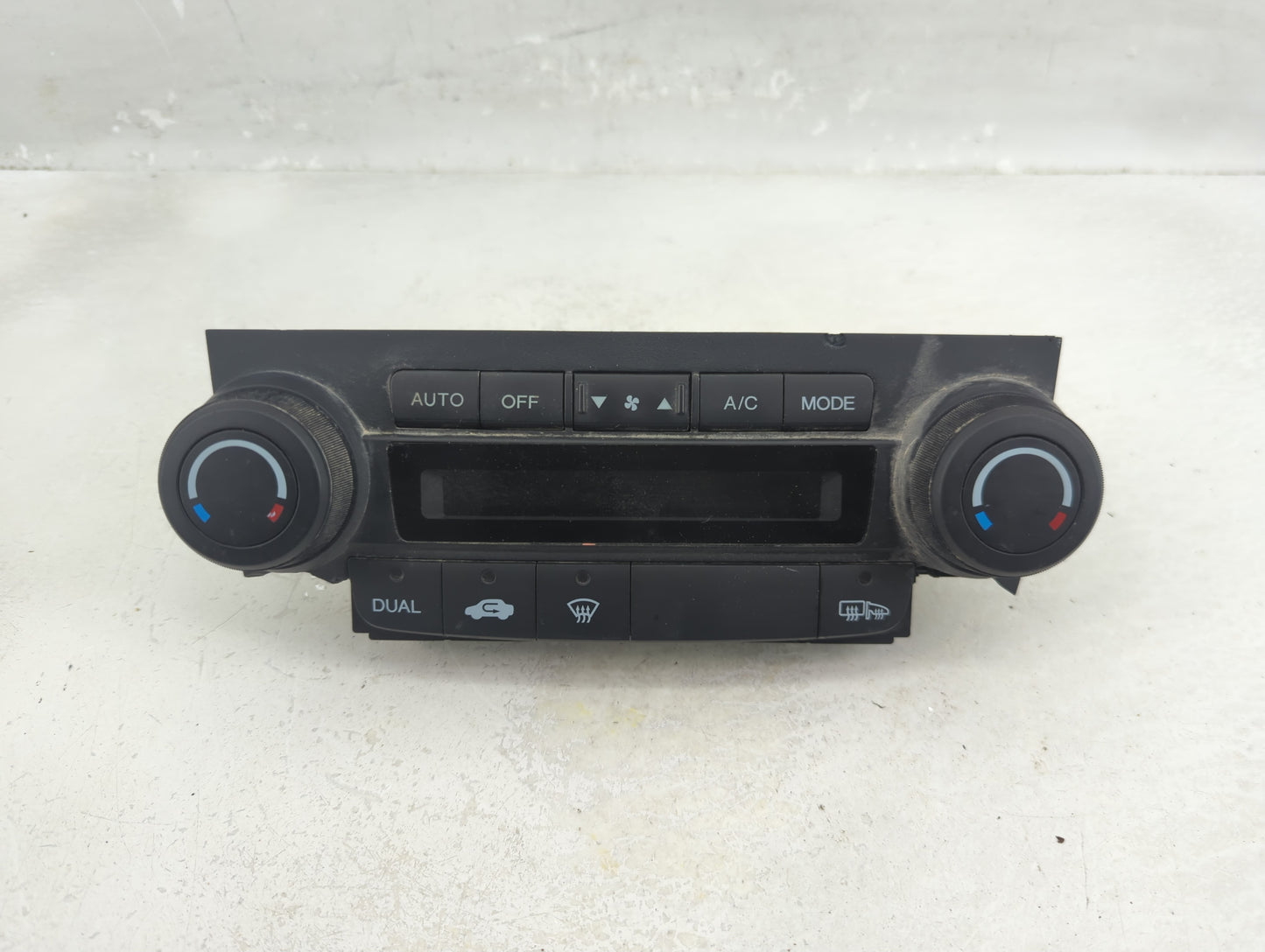 2008-2009 Honda Cr-V Climate Control Module Temperature AC/Heater Replacement P/N:79600-SWA-A4 Fits Fits 2008 2009 OEM Used 