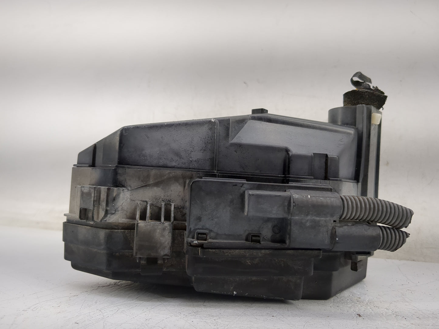 2007-2011 Honda Cr-V Fusebox Fuse Box Panel Relay Module P/N:SWA-0130 Fits Fits 2007 2008 2009 2010 2011 OEM Used Auto Parts