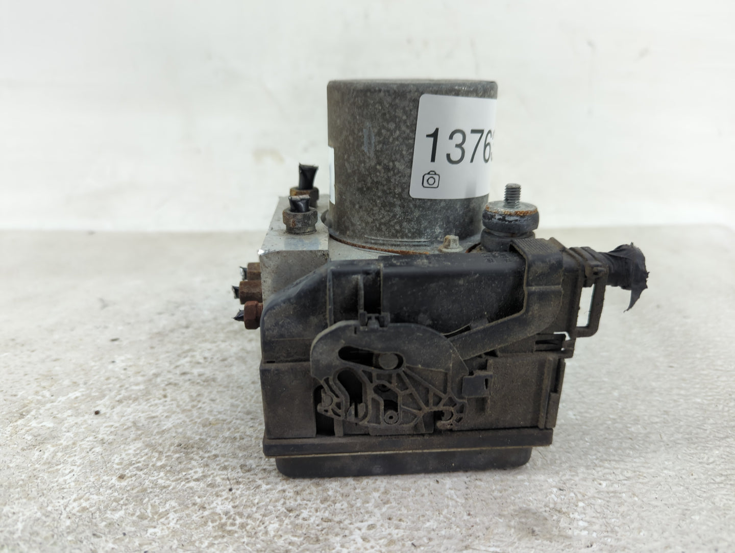 2007-2009 Honda Cr-V ABS Pump Control Module Replacement P/N:0 265 235 251 Fits Fits 2007 2008 2009 OEM Used Auto Parts - Oe