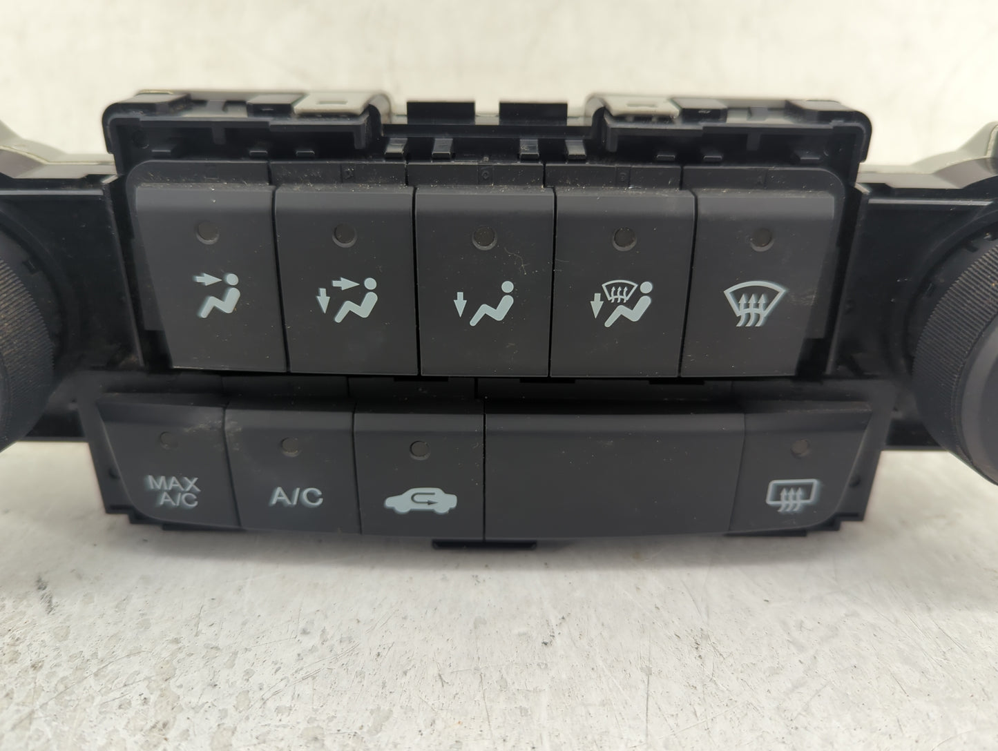 2007-2009 Honda Cr-V Climate Control Module Temperature AC/Heater Replacement P/N:D07J7 PP-TD30 Fits Fits 2007 2008 2009 OEM