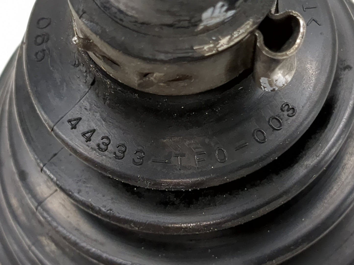 2009-2012 Honda Fit Axle Shaft Front Driver Cv C/v - Oemusedautoparts1.com