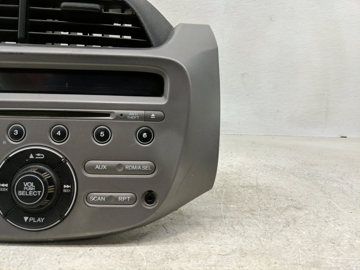 2009-2013 Honda Fit Radio AM FM Cd Player Receiver Replacement P/N:39100-TK6-A011-M1 Fits Fits 2009 2010 2011 2012 2013 OEM 