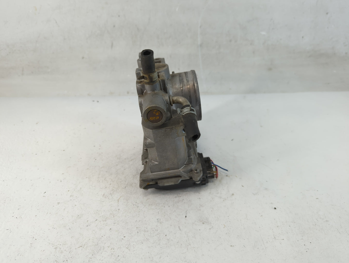 2009-2014 Honda Fit Throttle Body P/N:90218 GMD5A Fits Fits 2009 2010 2011 2012 2013 2014 OEM Used Auto Parts - Oemusedautop