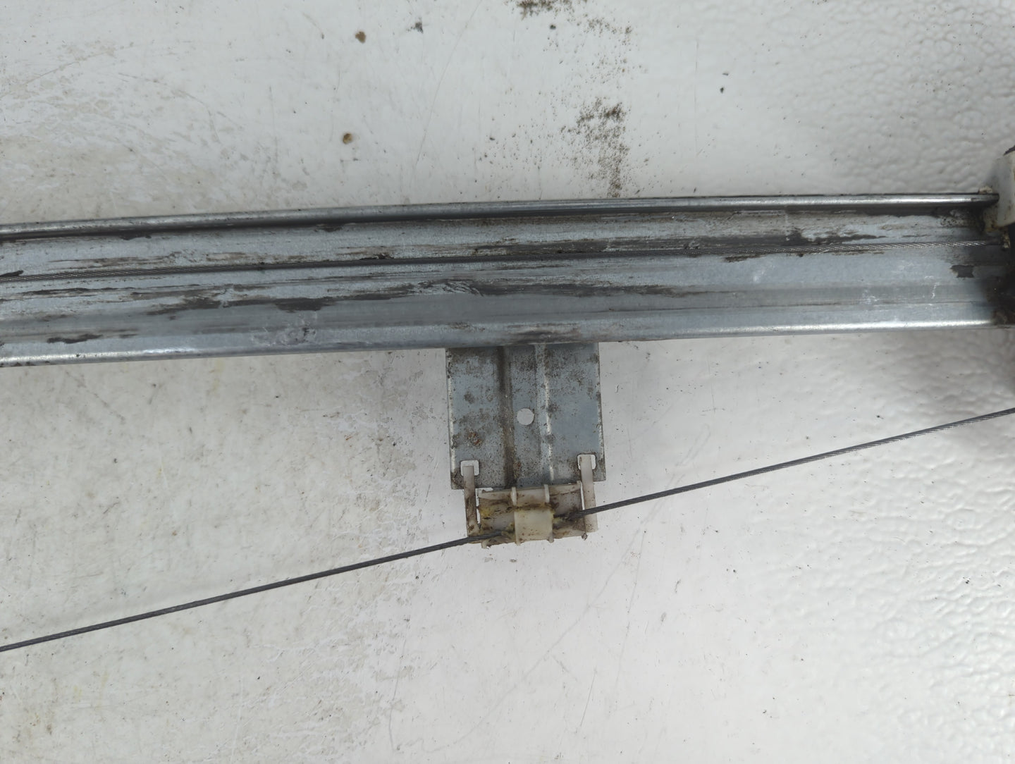 2009-2014 Honda Fit Used Window Regulator Passenger Front - Oemusedautoparts1.com