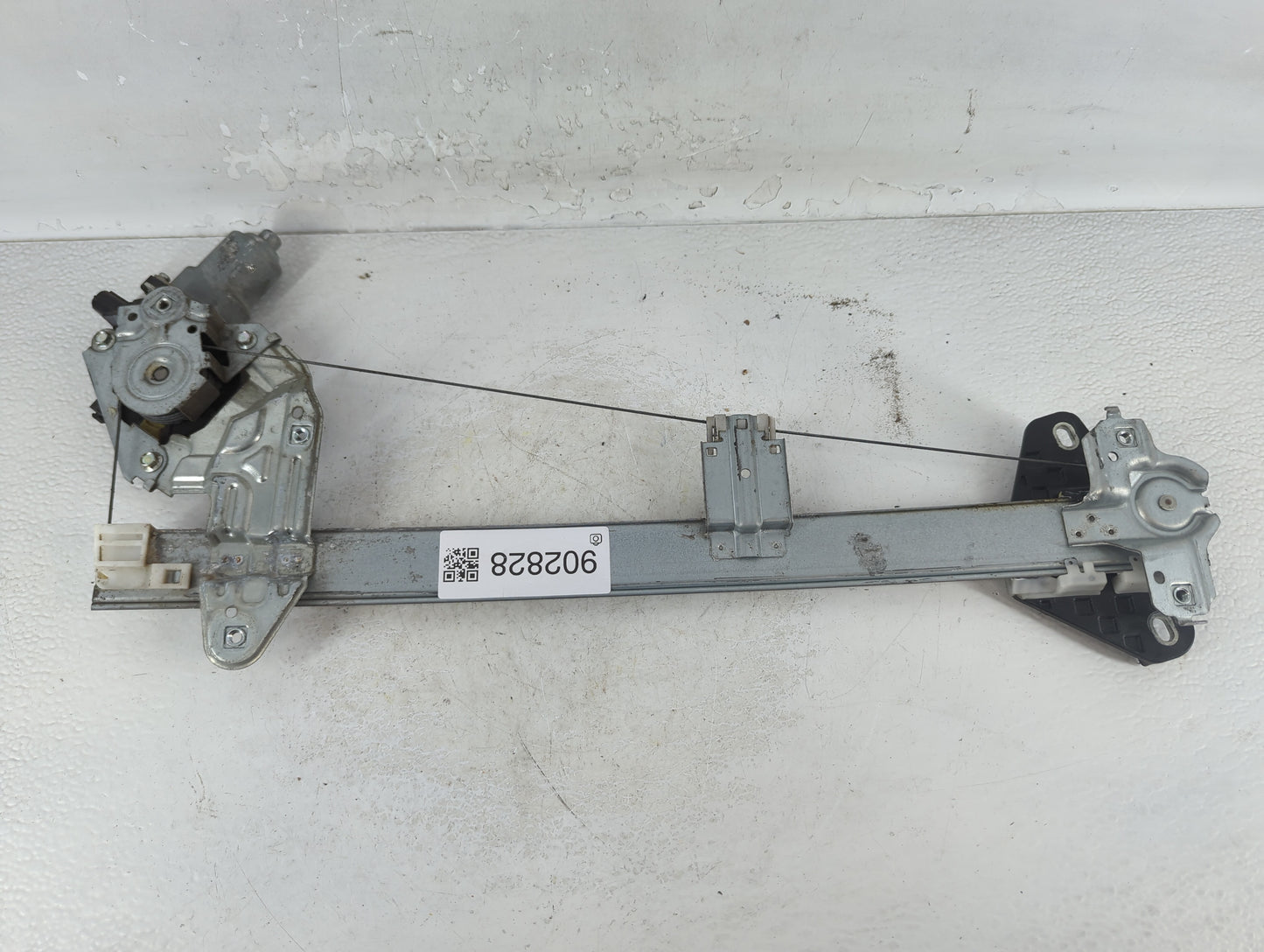 2009-2014 Honda Fit Used Window Regulator Passenger Front - Oemusedautoparts1.com