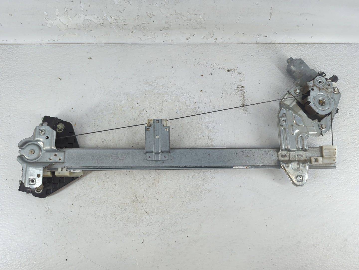 2009-2014 Honda Fit Driver Left Front Window Regulator - Oemusedautoparts1.com