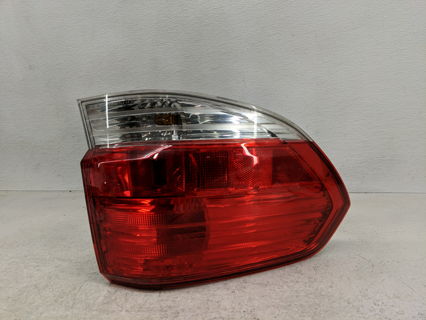 2008-2010 Honda Odyssey Tail Light Assembly Driver Left OEM Fits Fits 2008 2009 2010 OEM Used Auto Parts - Oemusedautoparts1