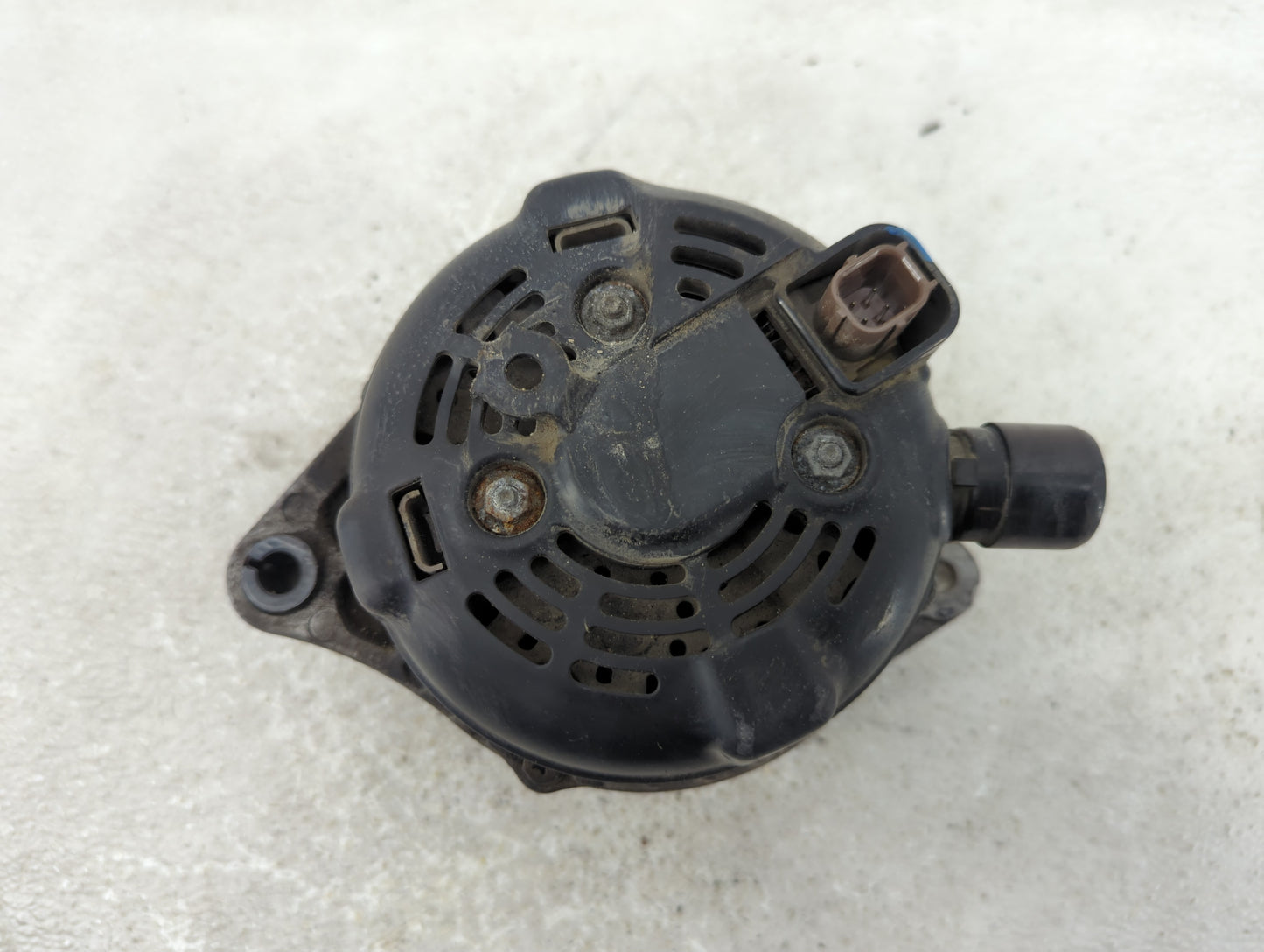 2008-2010 Honda Odyssey Alternator Replacement Generator Charging Assembly Engine OEM P/N:TN104210-5920 Fits OEM Used Auto P