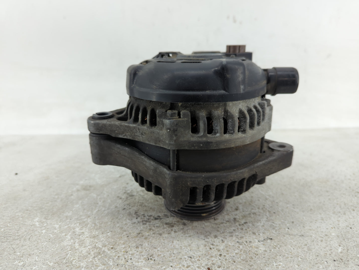 2008-2010 Honda Odyssey Alternator Replacement Generator Charging Assembly Engine OEM P/N:TN104210-5920 Fits OEM Used Auto P