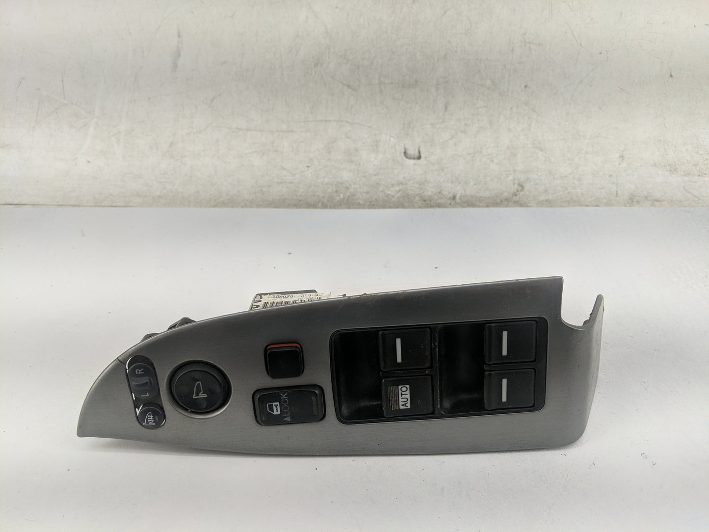 2005-2010 Honda Odyssey Master Power Window Switch Replacement Driver Side Left P/N:SHJ A210 M1 Fits OEM Used Auto Parts - O