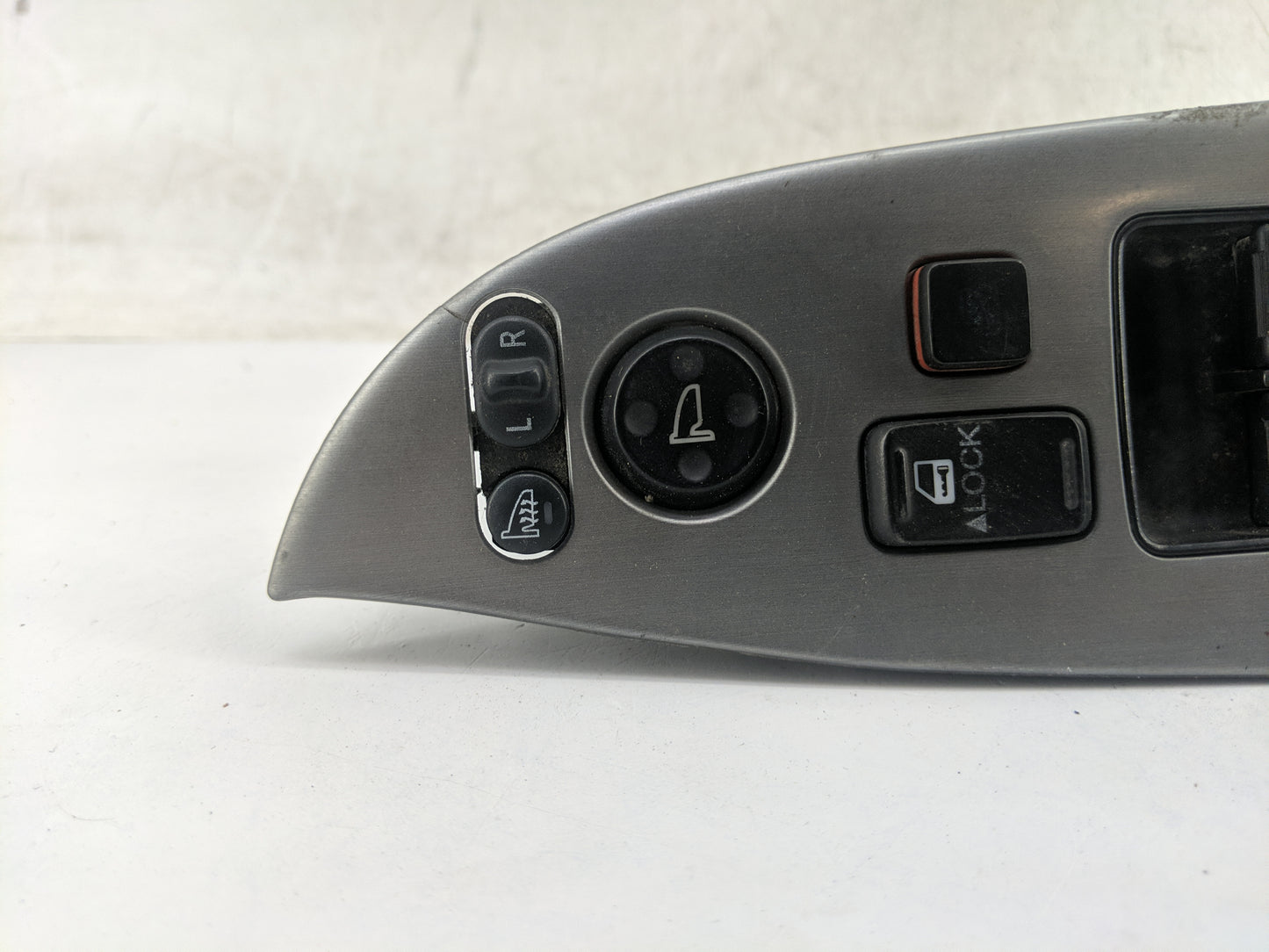 2005-2010 Honda Odyssey Master Power Window Switch Replacement Driver Side Left P/N:SHJ A210 M1 Fits OEM Used Auto Parts - O