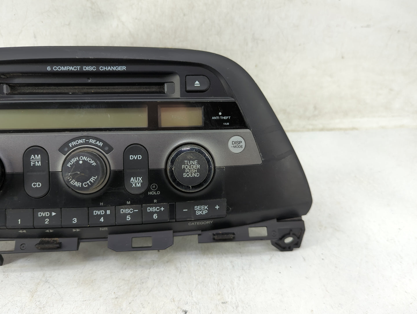 2005-2010 Honda Odyssey Radio AM FM Cd Player Receiver Replacement P/N:39100-SHJ-A320 CQ-EH9860Z Fits OEM Used Auto Parts - 