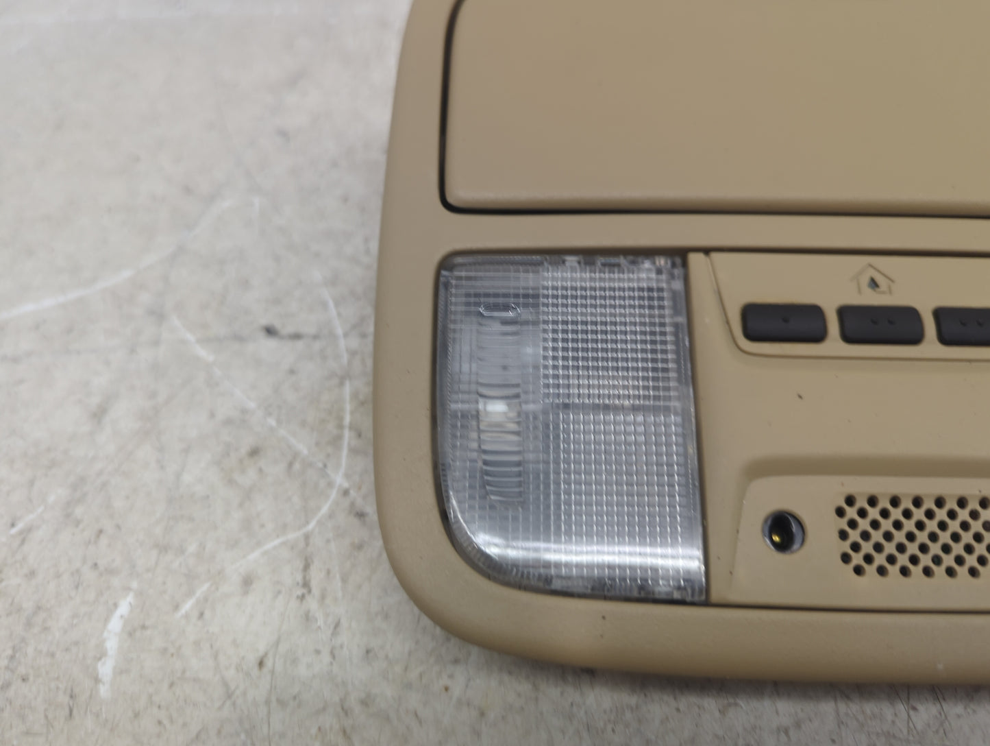 2005-2010 Honda Odyssey Overhead Roof Console Tan - Oemusedautoparts1.com