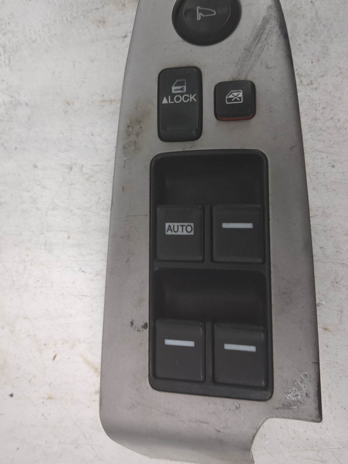 2005-2010 Honda Odyssey Master Power Window Switch Replacement Driver Side Left P/N:83590SHJA050M1 Fits OEM Used Auto Parts 