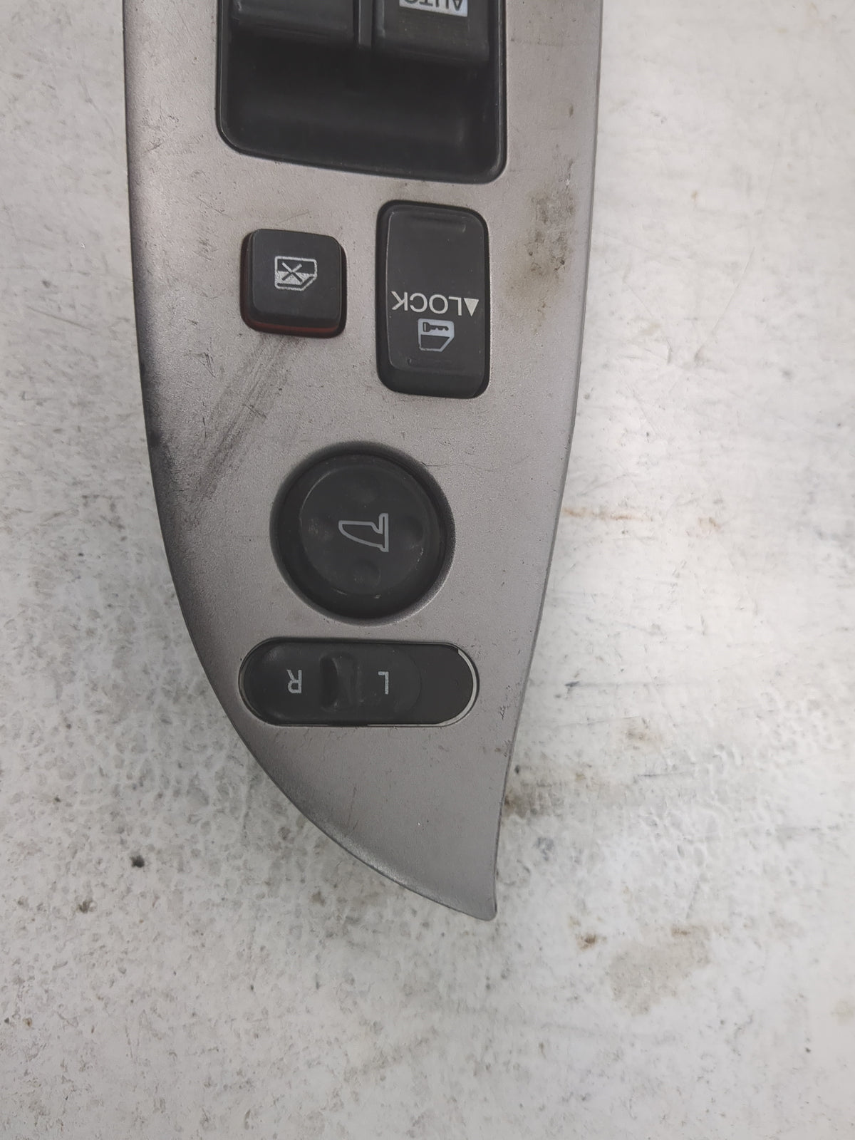 2005-2010 Honda Odyssey Master Power Window Switch Replacement Driver Side Left P/N:83590SHJA050M1 Fits OEM Used Auto Parts 