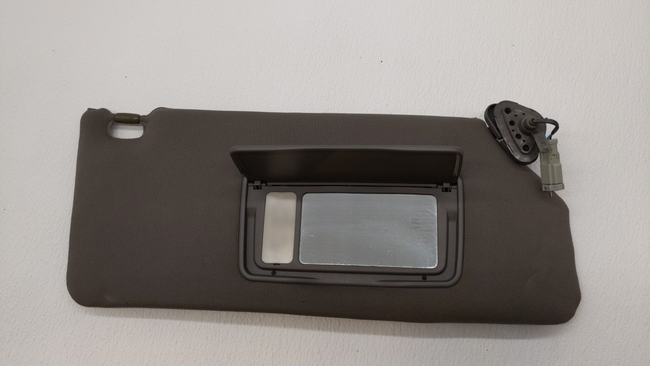 2006-2010 Honda Odyssey Sun Visor Shade Replacement Passenger Right Mirror Fits Fits 2006 2007 2008 2009 2010 OEM Used Auto 