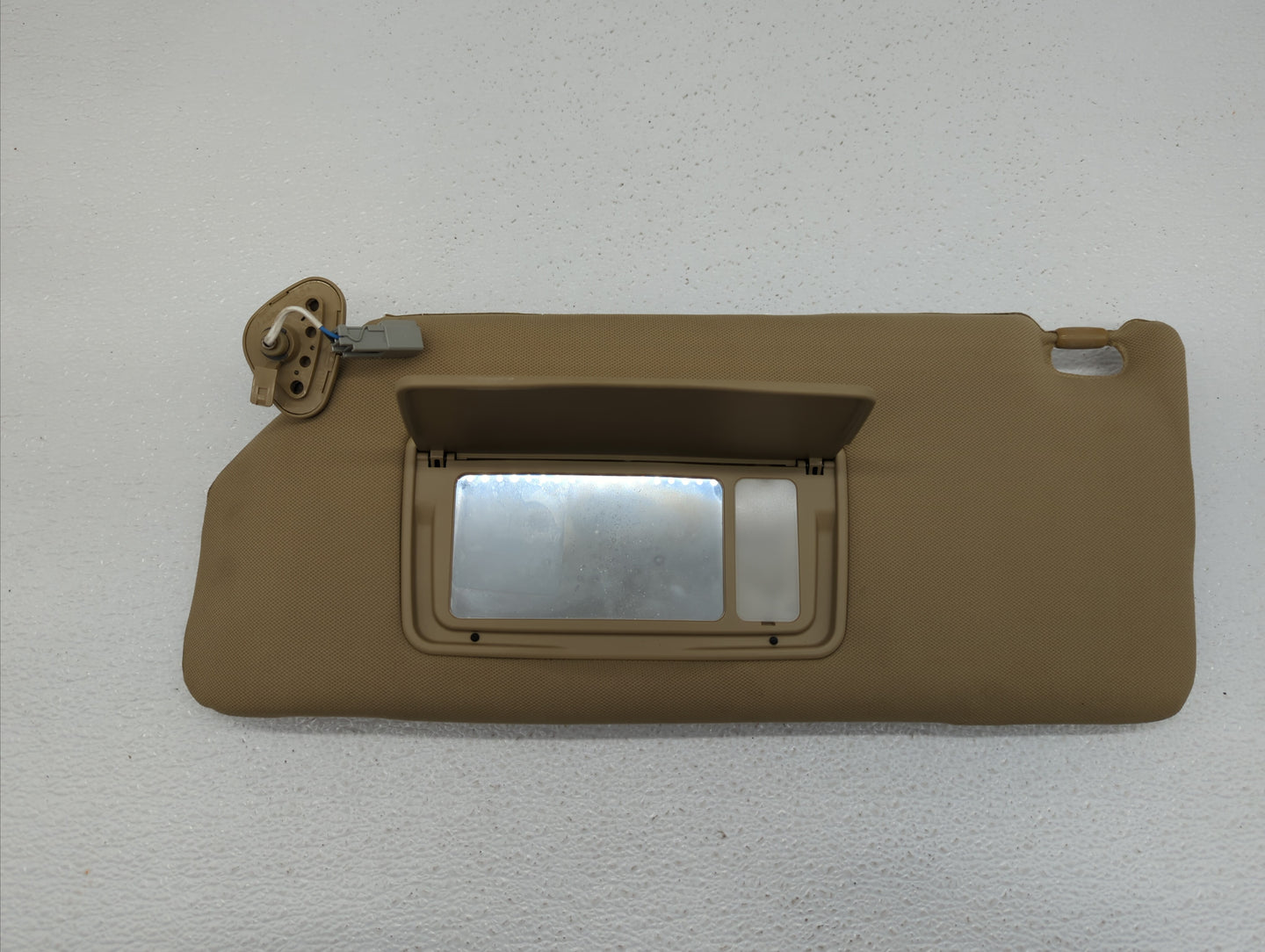 2006-2010 Honda Odyssey Sun Visor Shade Replacement Driver Left Mirror Fits Fits 2006 2007 2008 2009 2010 OEM Used Auto Part