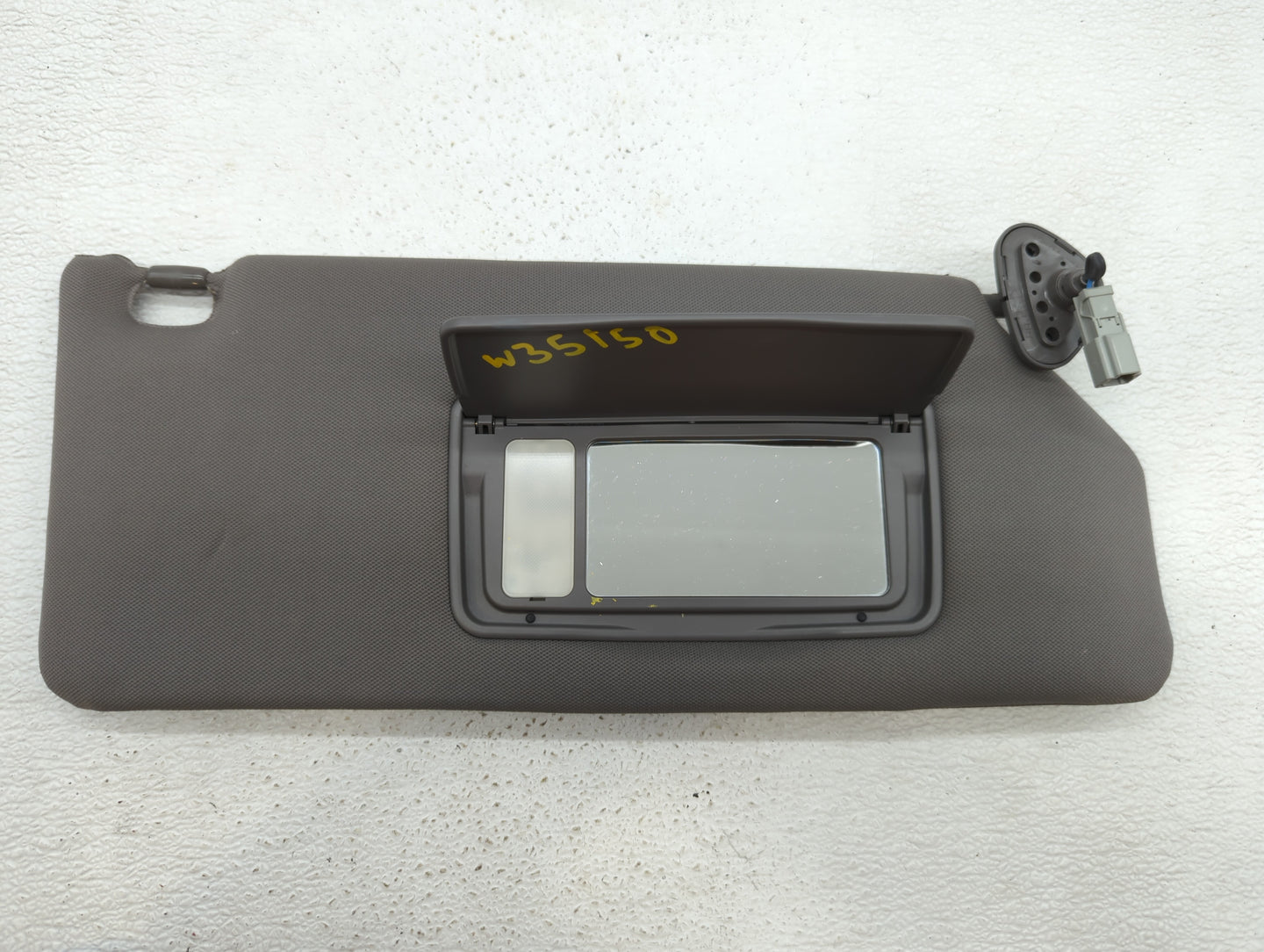 2006-2010 Honda Odyssey Sun Visor Shade Replacement Passenger Right Mirror Fits Fits 2006 2007 2008 2009 2010 OEM Used Auto 