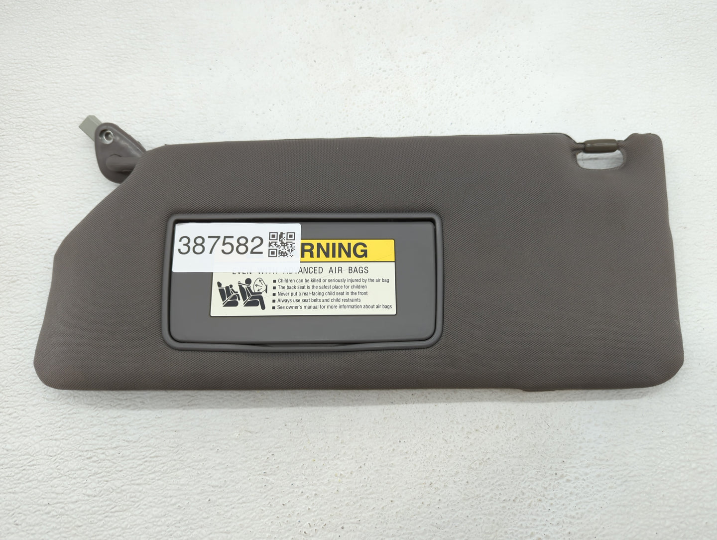 2006-2010 Honda Odyssey Sun Visor Shade Replacement Driver Left Mirror Fits Fits 2006 2007 2008 2009 2010 OEM Used Auto Part