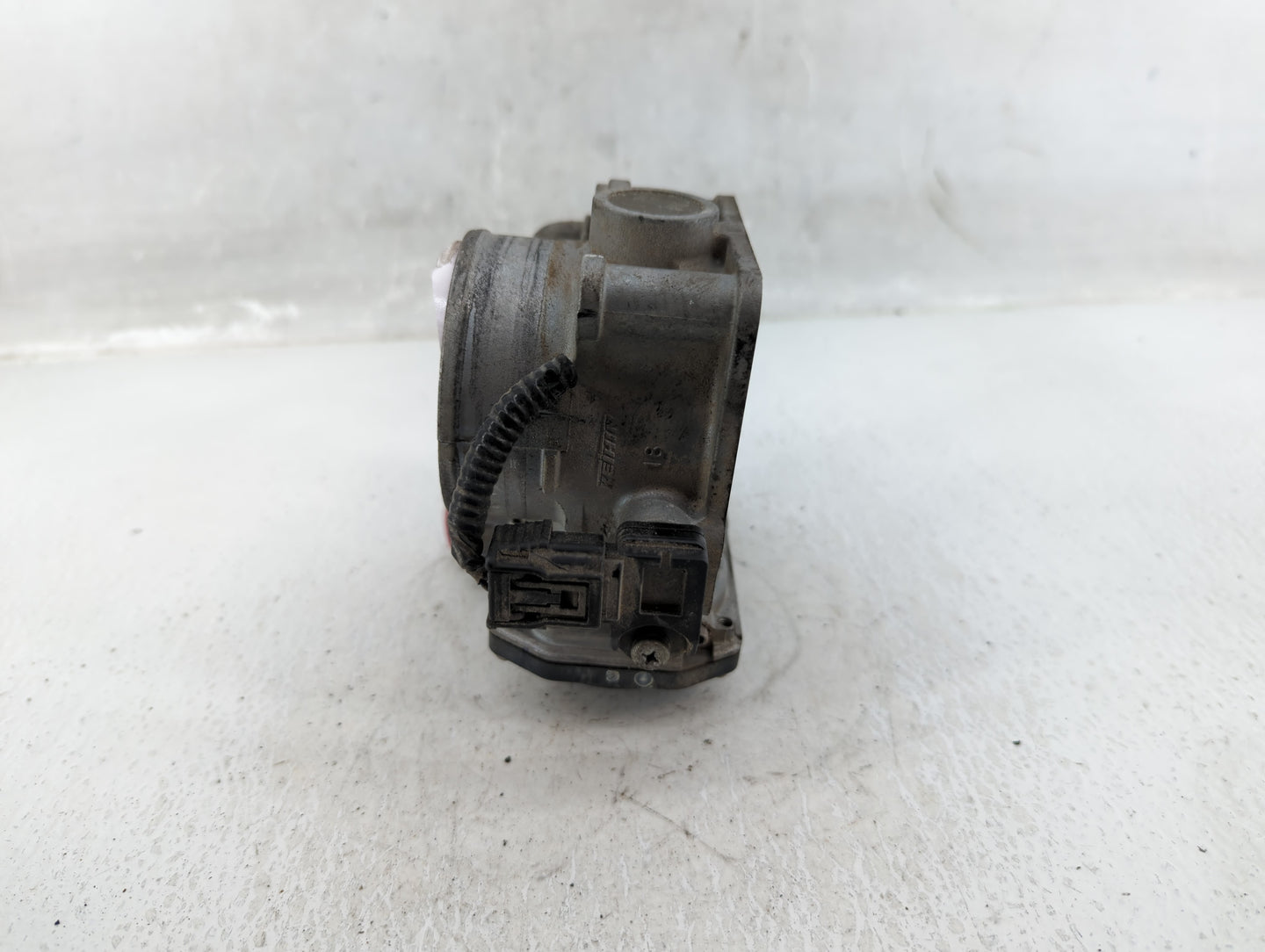 2011-2017 Honda Odyssey Throttle Body P/N:GMC1E Fits Fits 2009 2010 2011 2012 2013 2014 2015 2016 2017 OEM Used Auto Parts -