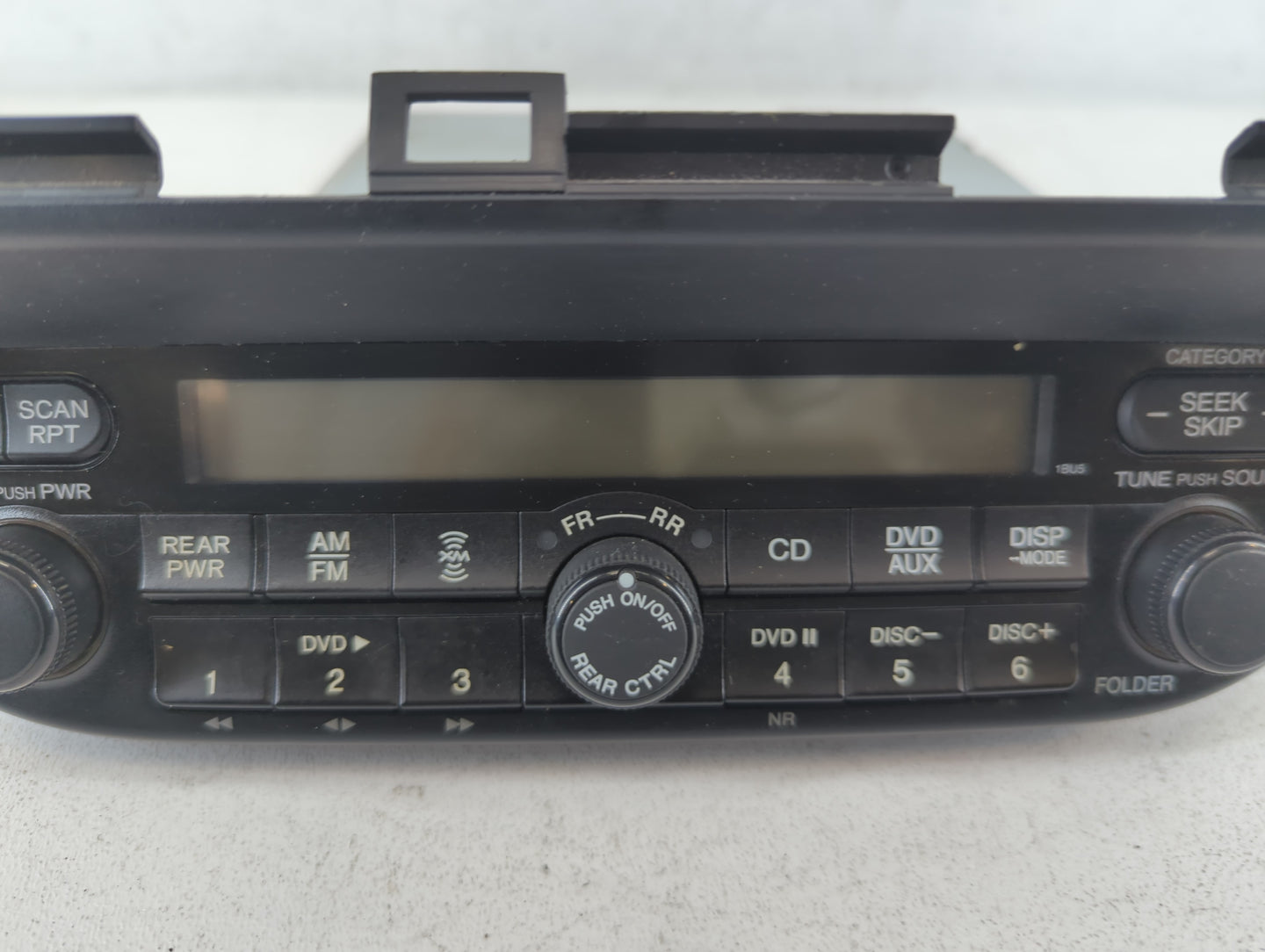 2005-2010 Honda Odyssey Am Fm Cd Player Radio Receiver - Oemusedautoparts1.com