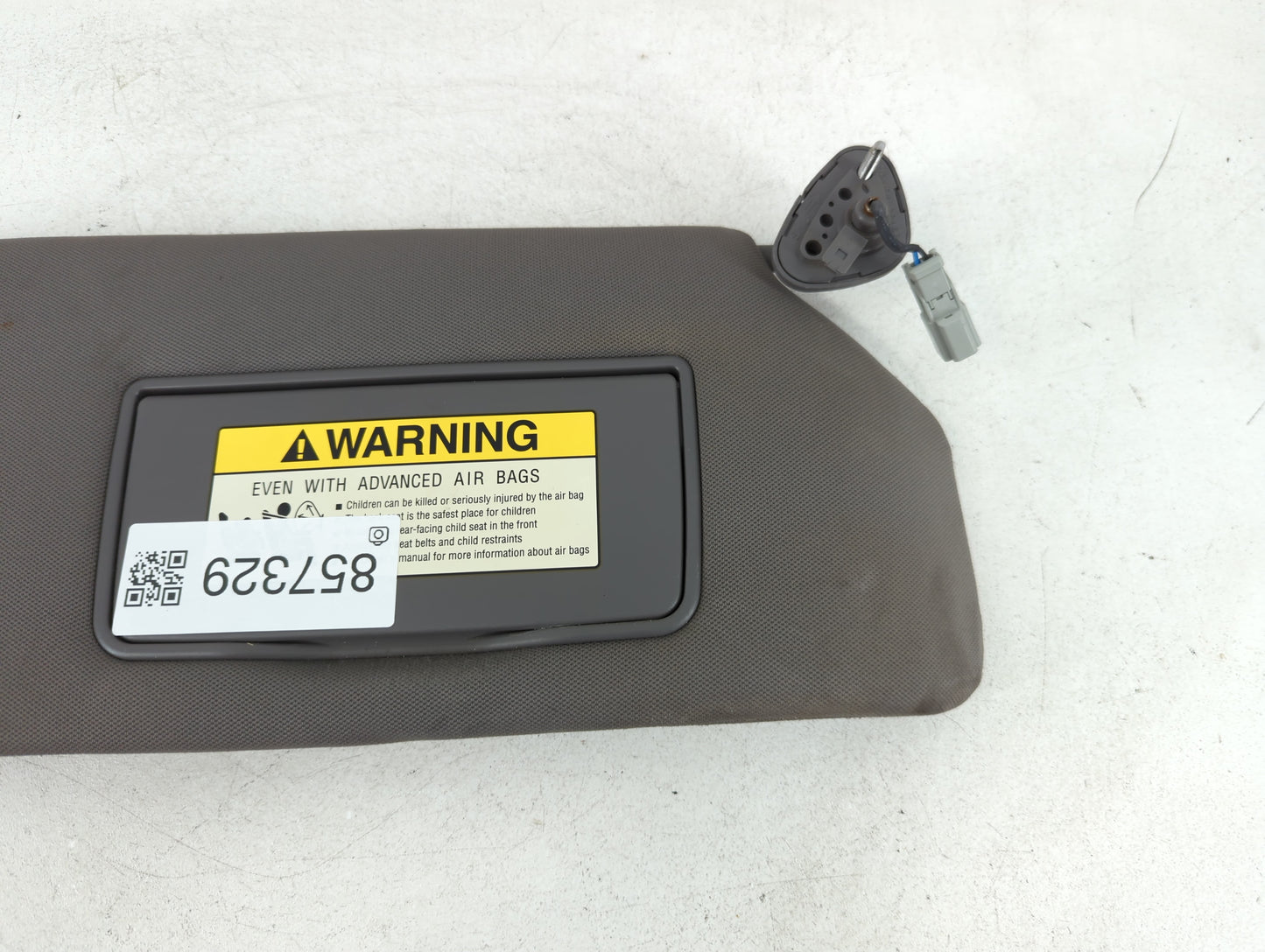 2006-2010 Honda Odyssey Sun Visor Shade Replacement Passenger Right Mirror Fits Fits 2006 2007 2008 2009 2010 OEM Used Auto 