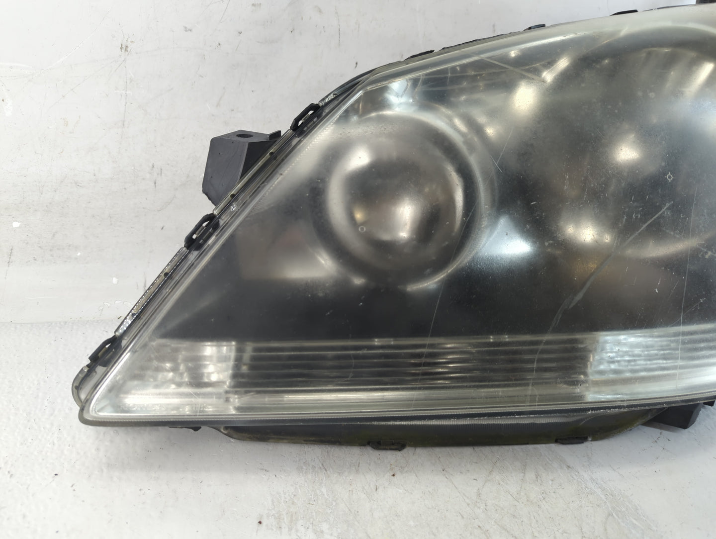 2008-2010 Honda Odyssey Tail Light Assembly Driver Left OEM P/N:#AZ UK04H Fits Fits 2008 2009 2010 OEM Used Auto Parts - Oem