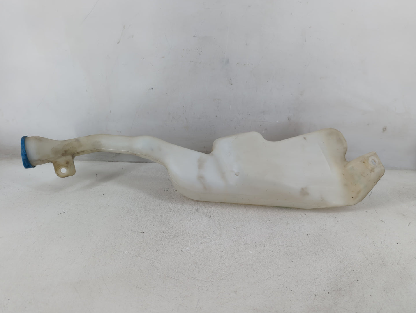2005-2010 Honda Odyssey Windshield Washer Fluid Reservoir Bottle Oem - Oemusedautoparts1.com