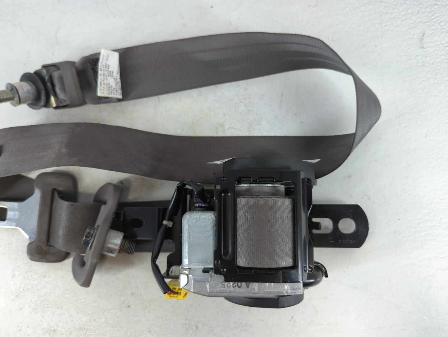 2005-2010 Honda Odyssey Passenger Front Seatbelt Buckle 857354 - Oemusedautoparts1.com