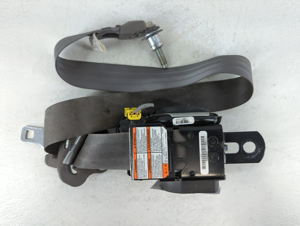 2005-2010 Honda Odyssey Passenger Front Seatbelt Buckle 857354 - Oemusedautoparts1.com
