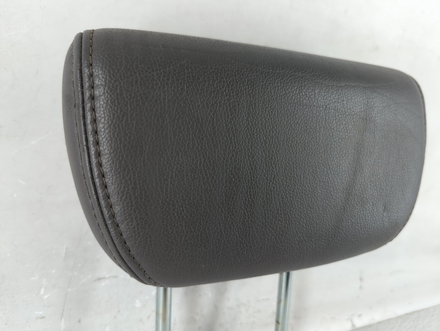 2008-2010 Honda Odyssey Headrest Head Rest Rear Seat Fits Fits 2008 2009 2010 OEM Used Auto Parts - Oemusedautoparts1.com