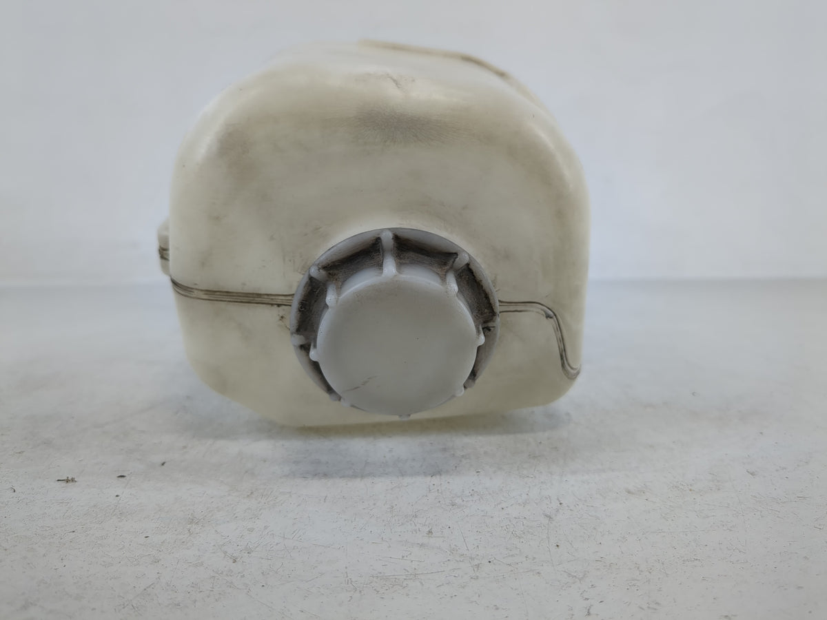 Honda Pilot Windshield Washer Fluid Reservoir Bottle 1168124 - Oemusedautoparts1.com