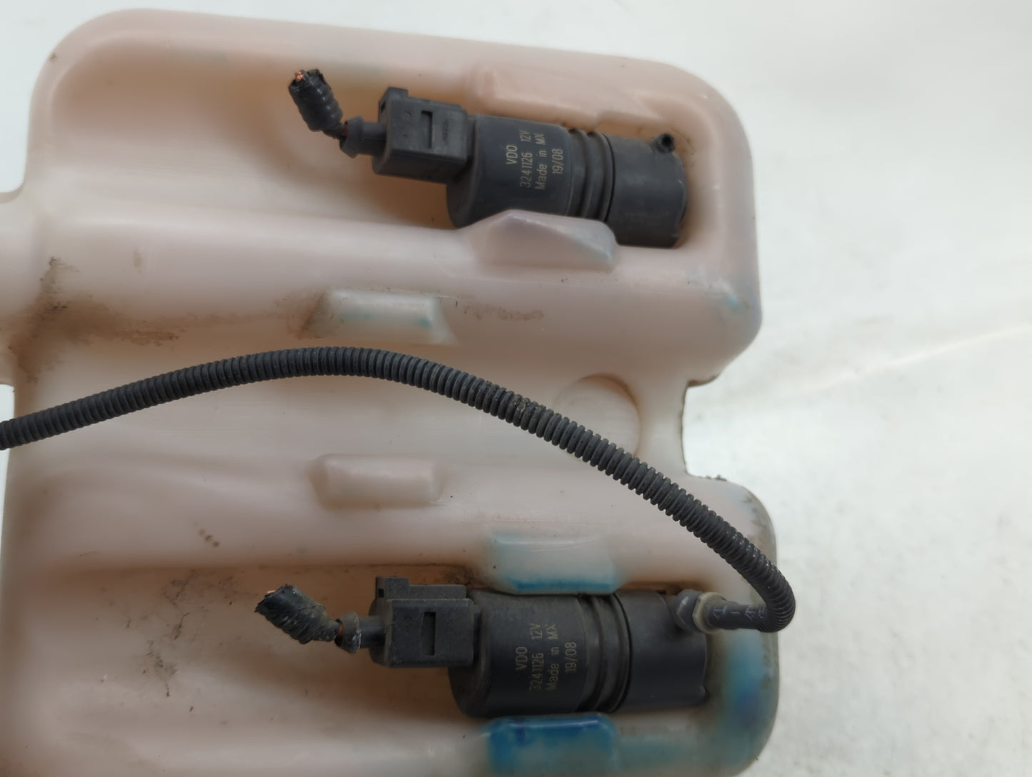 2009-2011 Honda Pilot Windshield Washer Fluid Reservoir Bottle Oem - Oemusedautoparts1.com