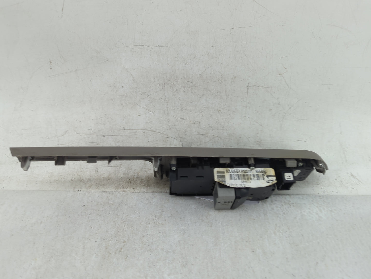 2009-2011 Honda Pilot Master Power Window Switch Replacement Driver Side Left Fits Fits 2009 2010 2011 OEM Used Auto Parts -