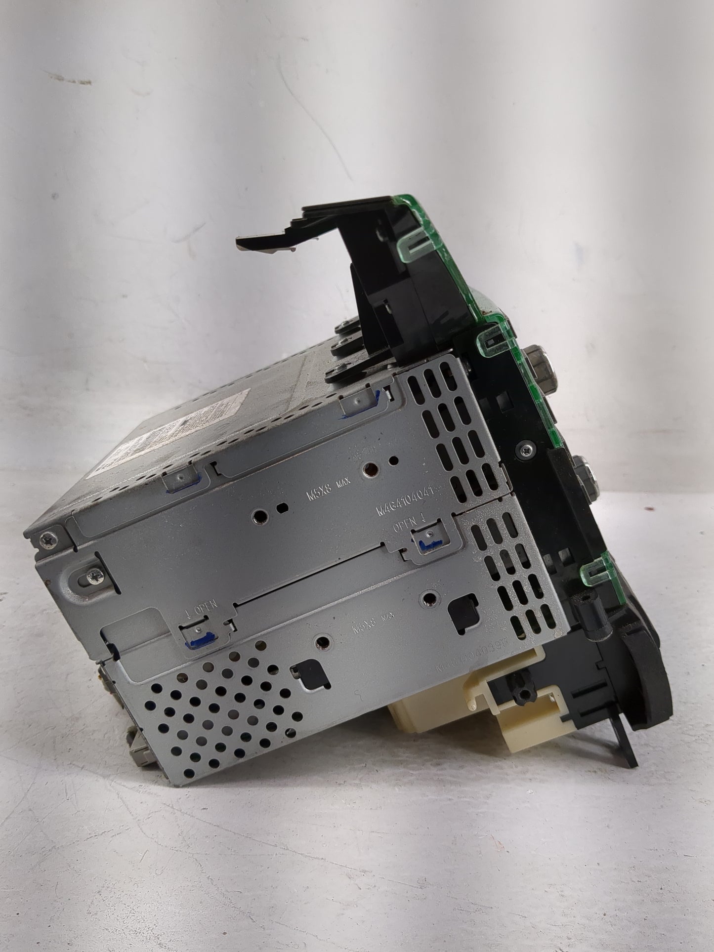 Honda Pilot Radio Control Panel - Oemusedautoparts1.com