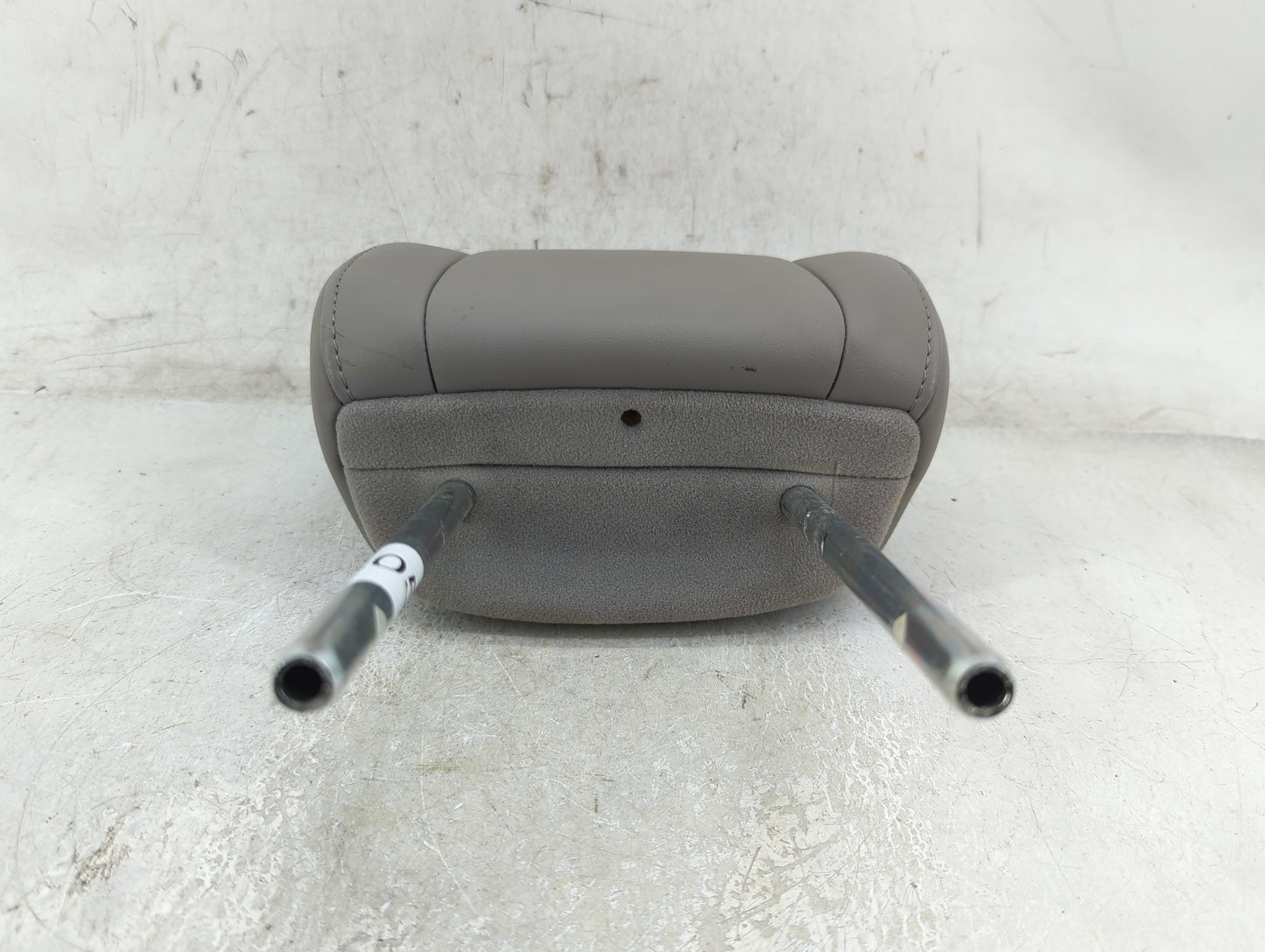 2009 Honda Pilot Headrest Head Rest Rear Center Seat Fits OEM Used Auto Parts - Oemusedautoparts1.com