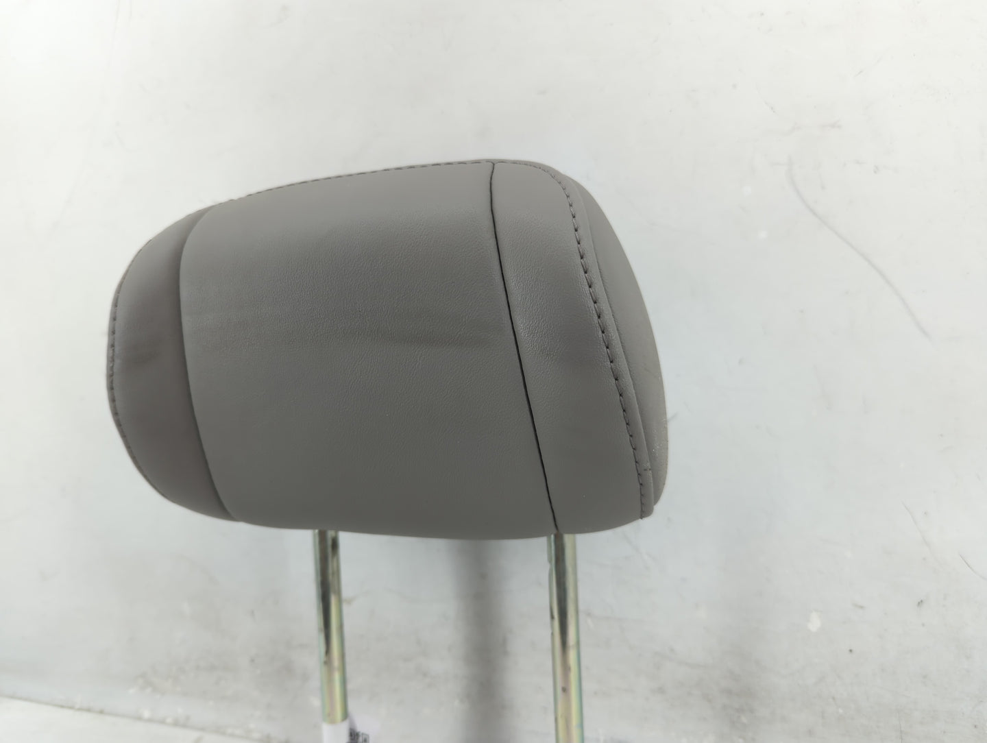 2009 Honda Pilot Headrest Head Rest Rear Seat Fits OEM Used Auto Parts - Oemusedautoparts1.com