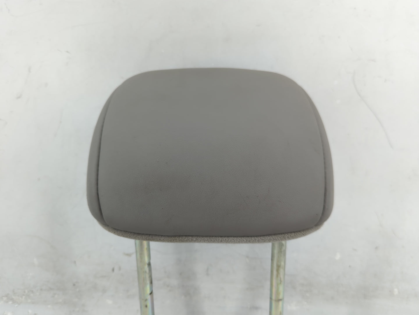 2009 Honda Pilot Headrest Head Rest Rear Seat Fits OEM Used Auto Parts - Oemusedautoparts1.com