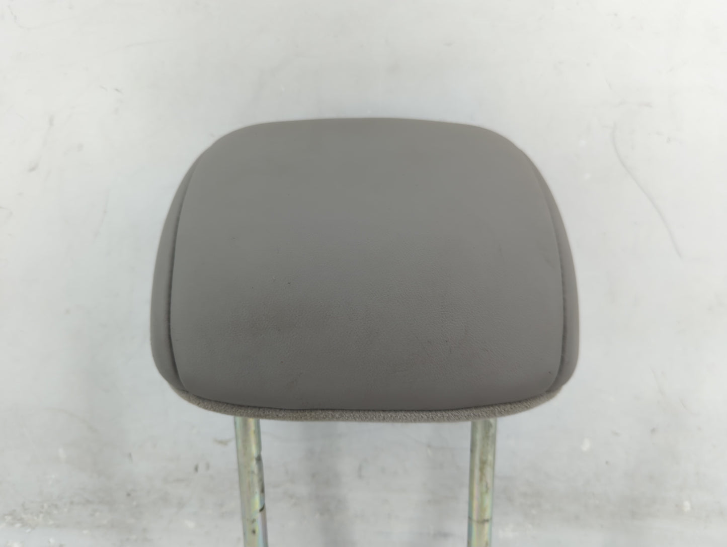 2009 Honda Pilot Headrest Head Rest Rear Seat Fits OEM Used Auto Parts - Oemusedautoparts1.com