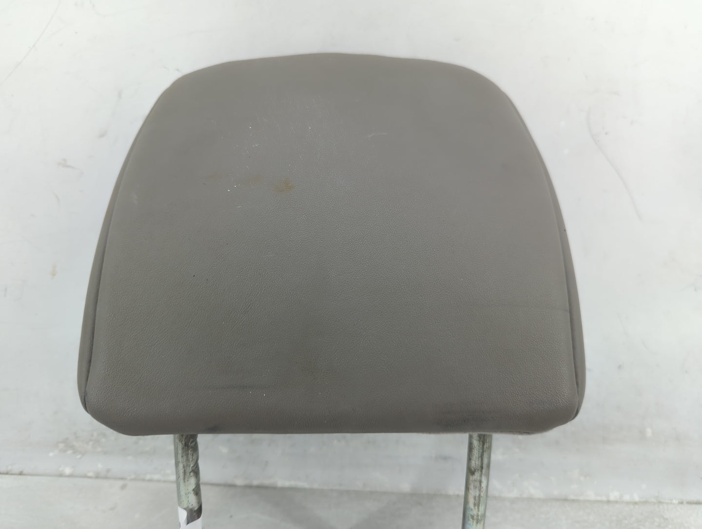 2009 Honda Pilot Headrest Head Rest Rear Seat Fits OEM Used Auto Parts - Oemusedautoparts1.com