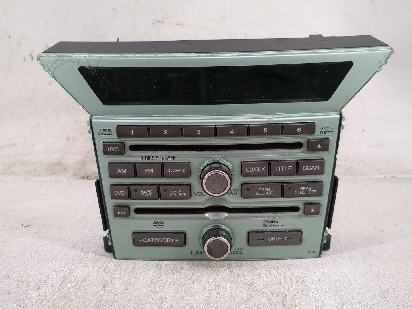 2009-2010 Honda Pilot Radio AM FM Cd Player Receiver Replacement P/N:39100-SZA-A800 Fits Fits 2009 2010 OEM Used Auto Parts 