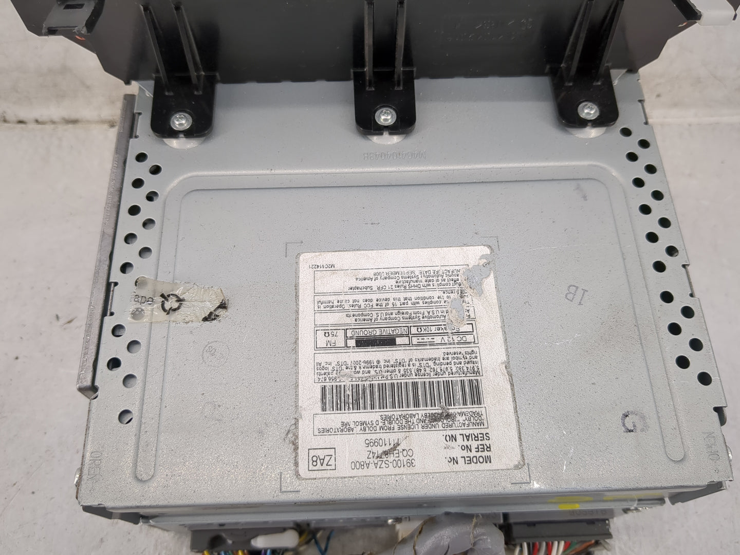 2009-2010 Honda Pilot Radio AM FM Cd Player Receiver Replacement P/N:39100-SZA-A800 Fits Fits 2009 2010 OEM Used Auto Parts 