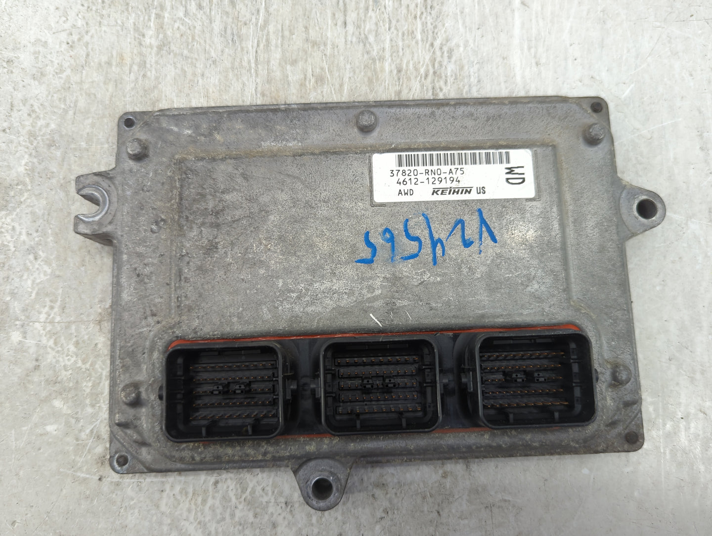 2009-2010 Honda Pilot PCM Engine Control Computer ECU ECM PCU OEM P/N:37820-RN0-A75 4612-129194 Fits Fits 2009 2010 OEM Used