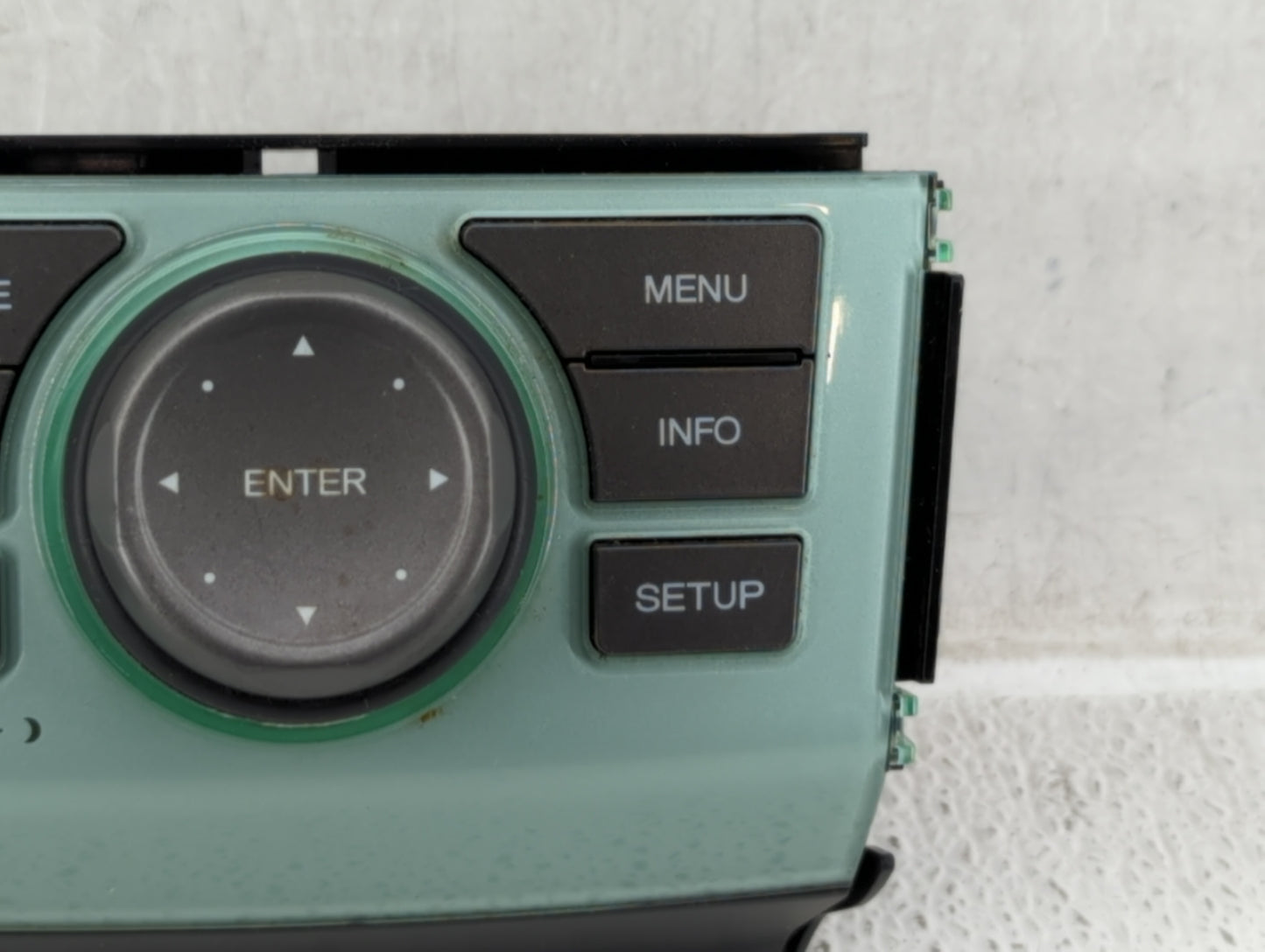 2009 Honda Pilot Am Fm Cd Player Radio Receiver - Oemusedautoparts1.com