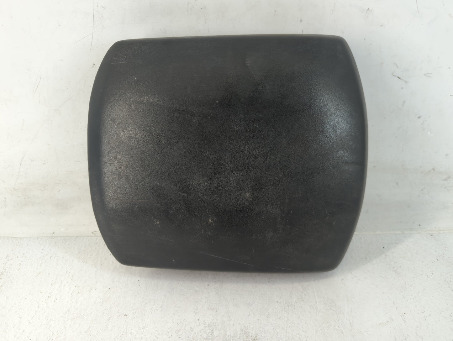 2009-2011 Honda Pilot Center Console Armrest Cover Lid Fits Fits 2009 2010 2011 OEM Used Auto Parts - Oemusedautoparts1.com