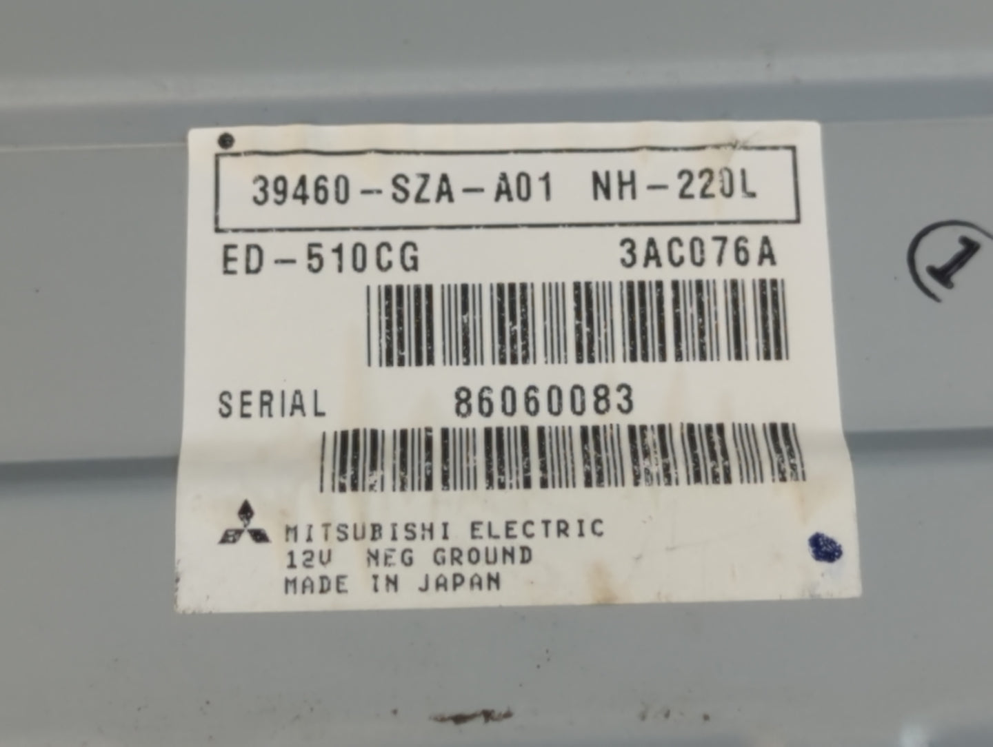 2009-2011 Honda Pilot Radio AM FM Cd Player Receiver Replacement P/N:86060083 NH-220L, 39460-SZA-A01 Fits Fits 2009 2010 201