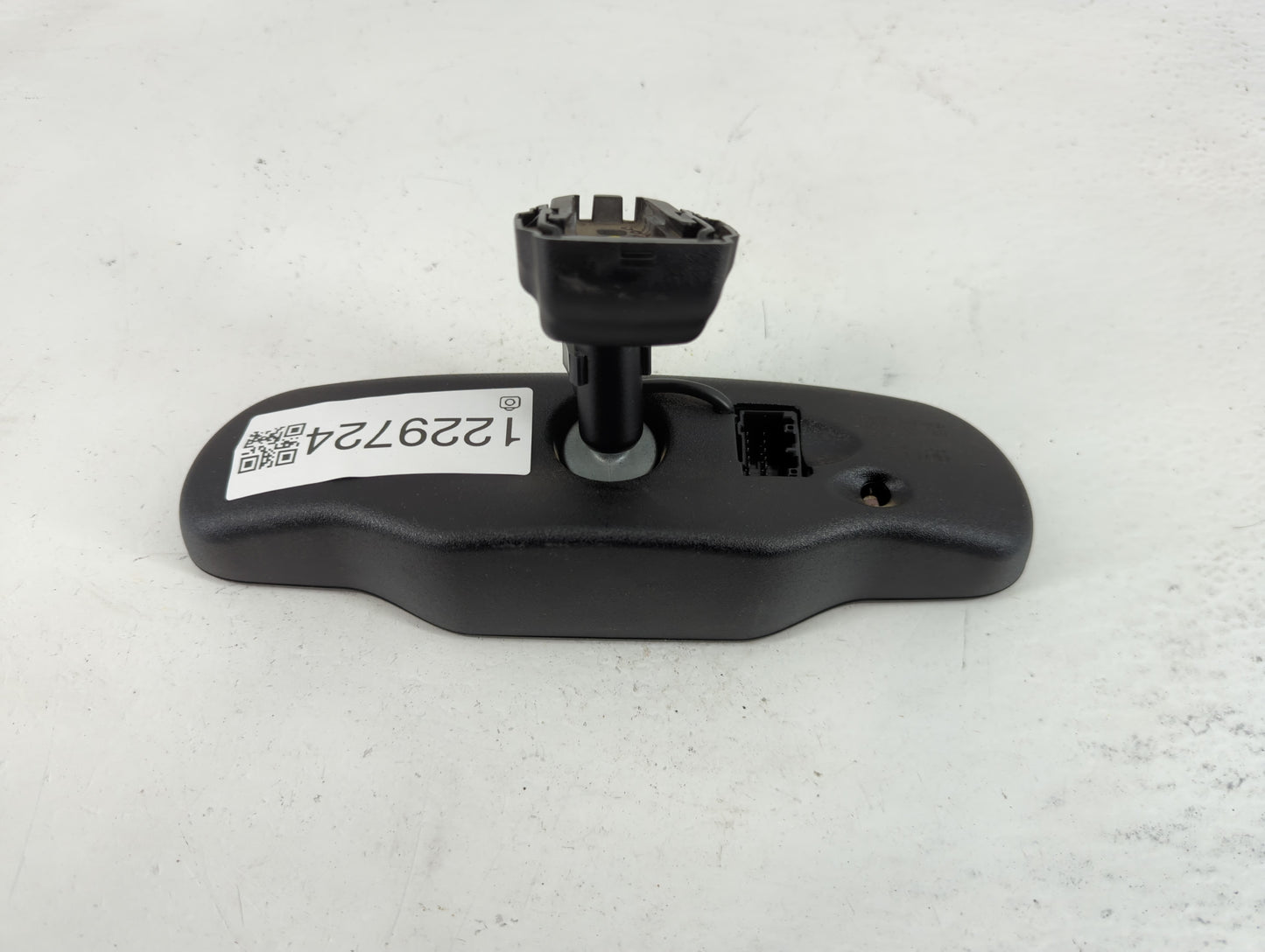 2009 Hummer H2 Interior Rear View Mirror Replacement OEM P/N:15071186 Fits OEM Used Auto Parts - Oemusedautoparts1.com
