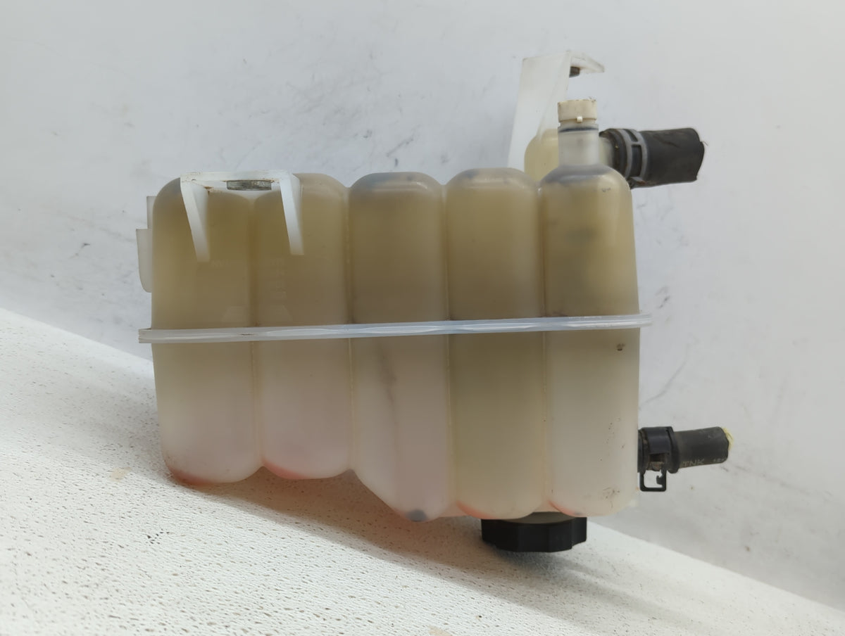 Hummer H2 Radiator Coolant Overflow Expansion Tank Bottle 535543 - Oemusedautoparts1.com